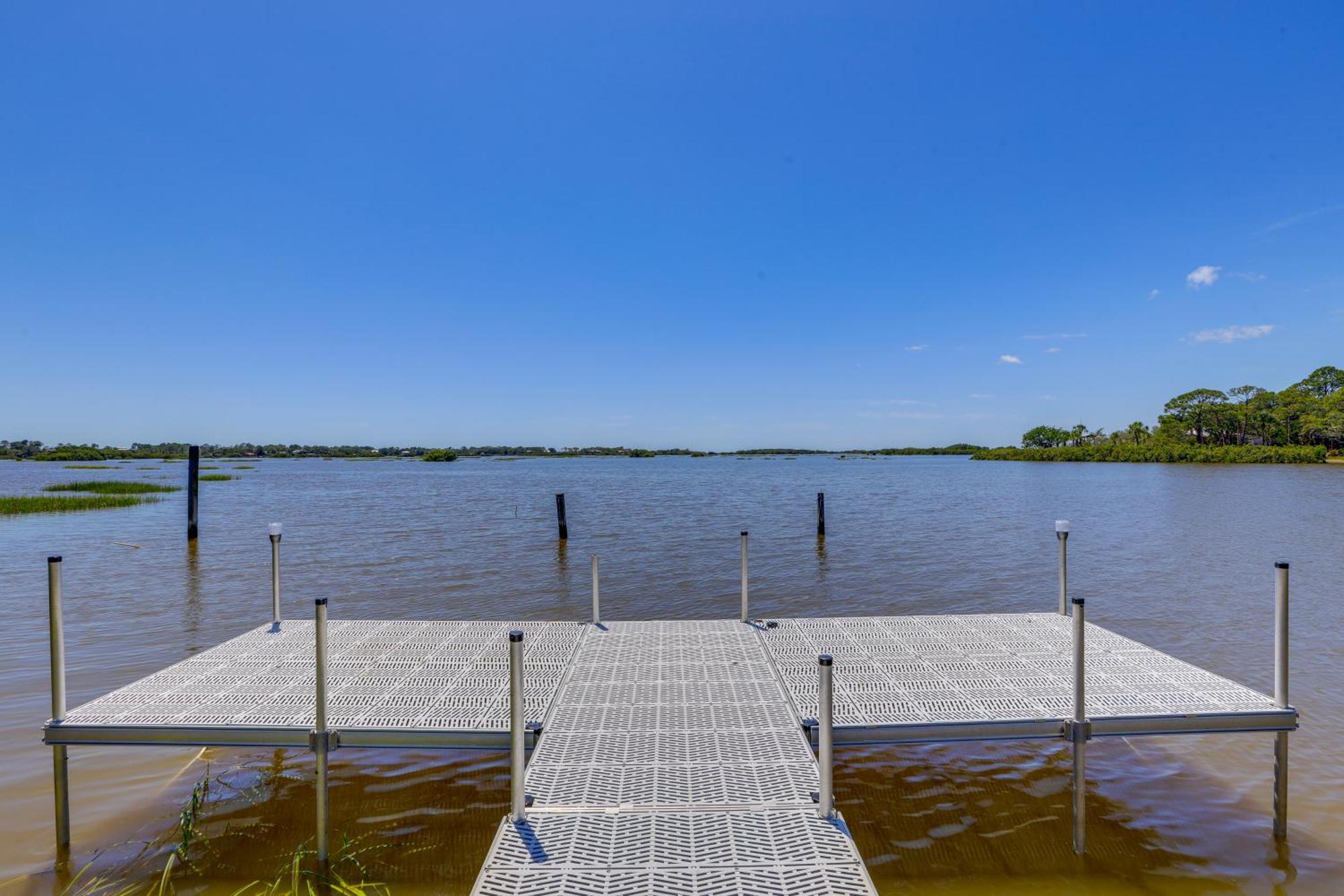Waterfront Cedar Key Duplex Home Grill And Dock! المظهر الخارجي الصورة
