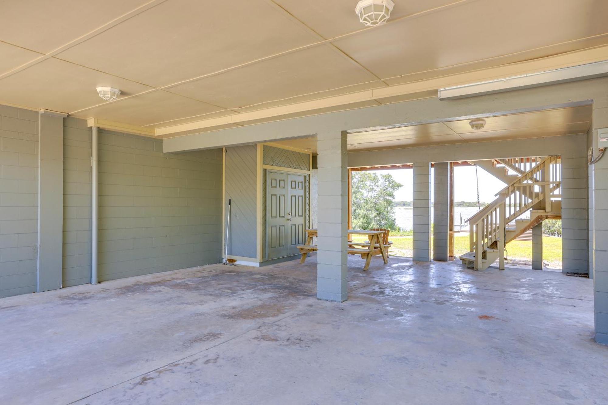 Waterfront Cedar Key Duplex Home Grill And Dock! المظهر الخارجي الصورة