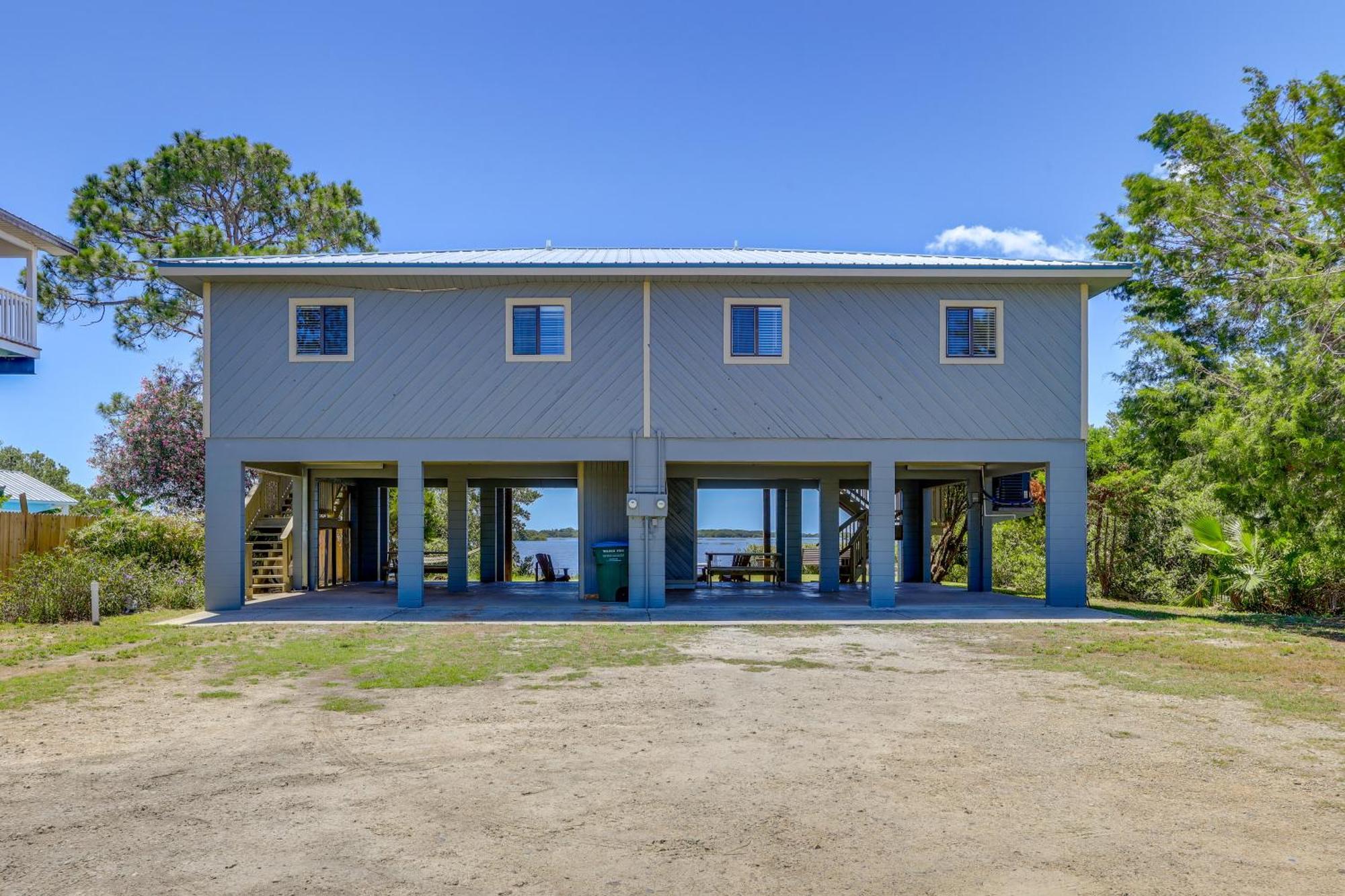Waterfront Cedar Key Duplex Home Grill And Dock! المظهر الخارجي الصورة