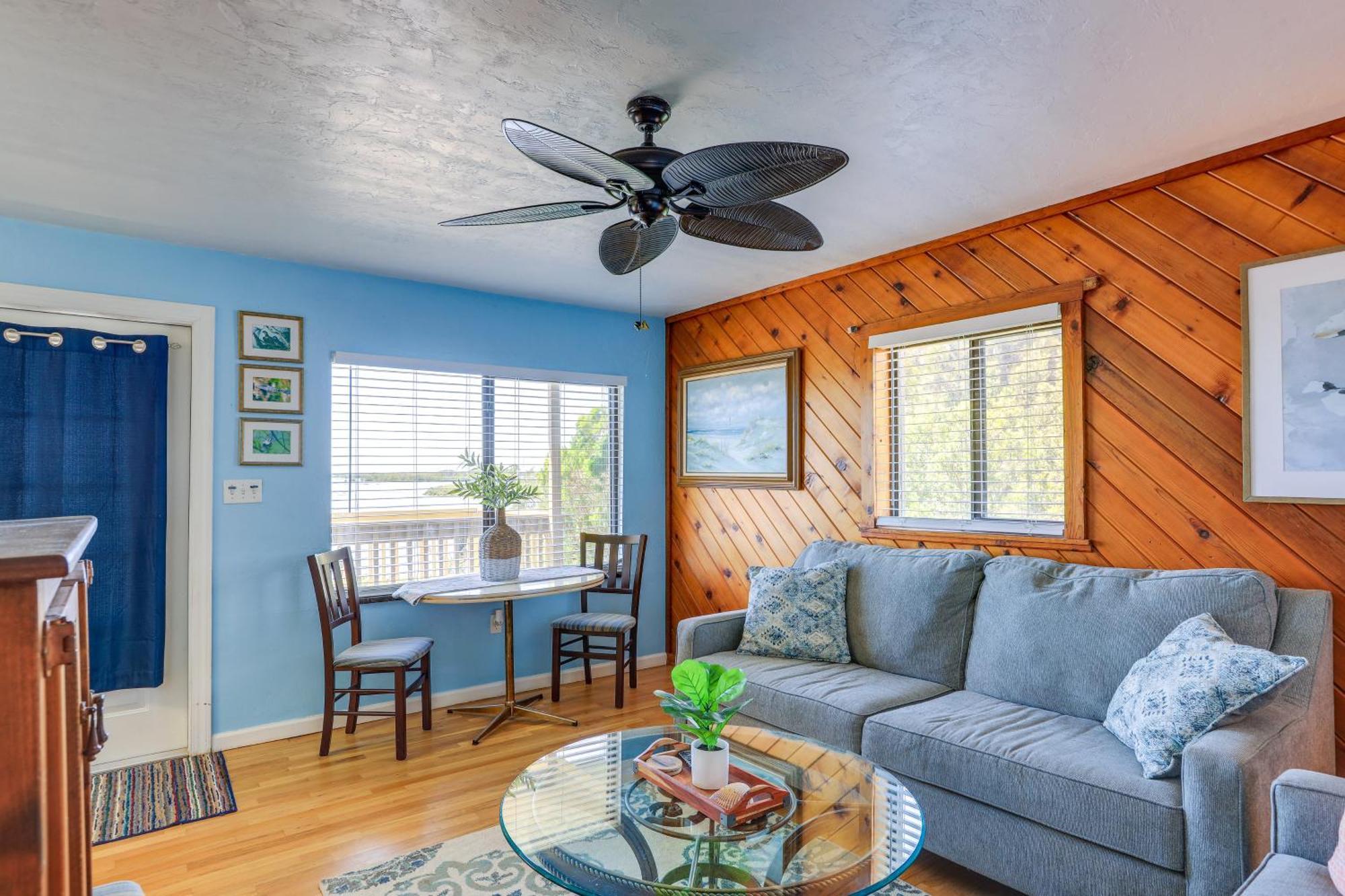 Waterfront Cedar Key Duplex Home Grill And Dock! المظهر الخارجي الصورة